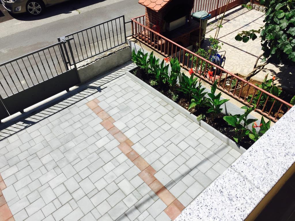 Apartment Dvorska Crikvenica Buitenkant foto