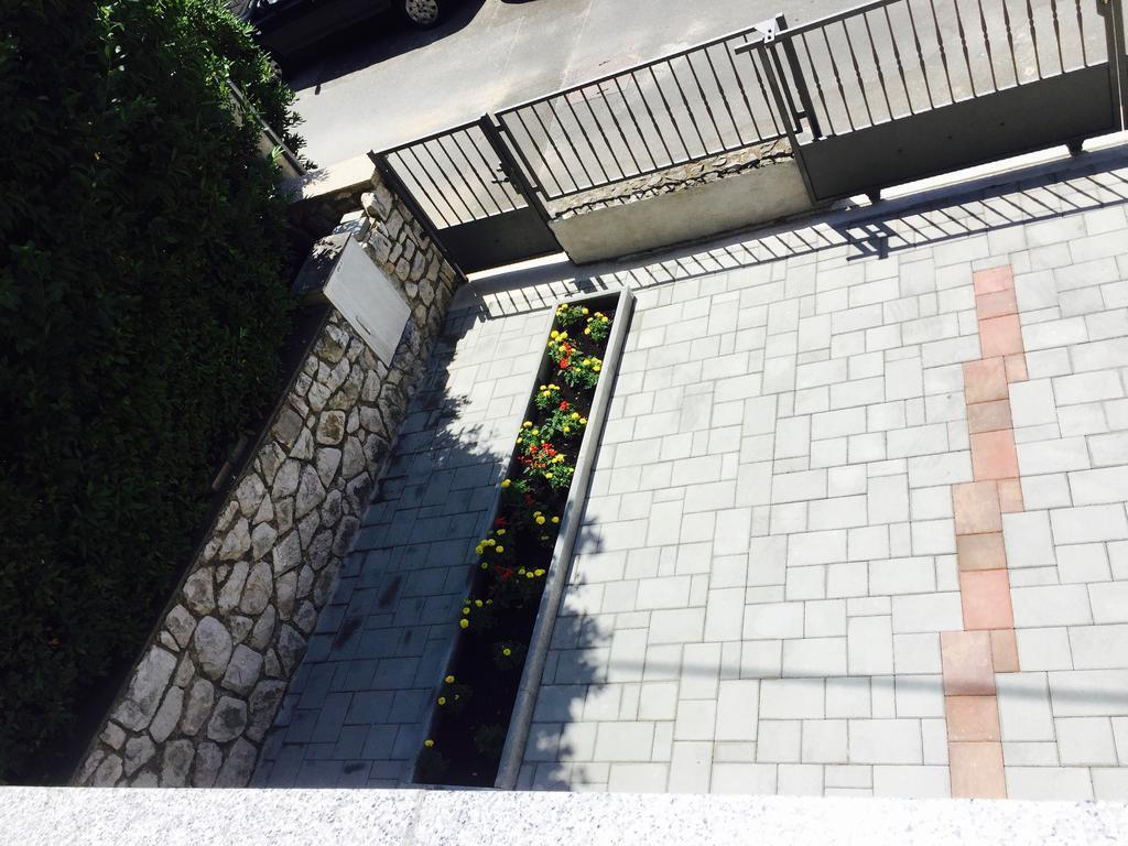 Apartment Dvorska Crikvenica Buitenkant foto