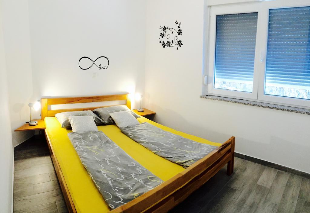 Apartment Dvorska Crikvenica Buitenkant foto
