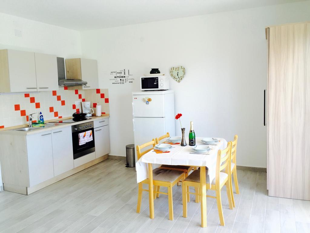 Apartment Dvorska Crikvenica Buitenkant foto