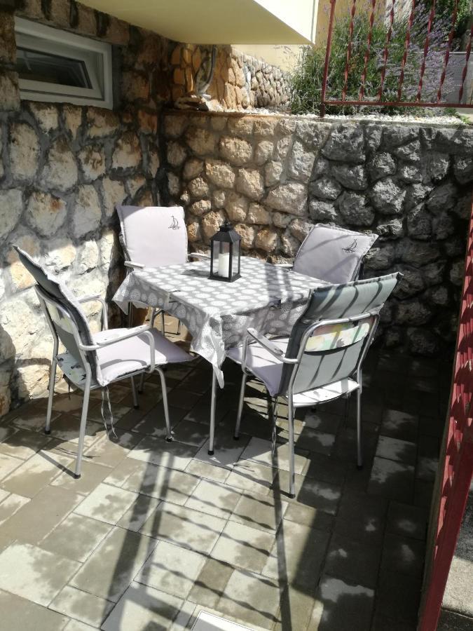 Apartment Dvorska Crikvenica Buitenkant foto